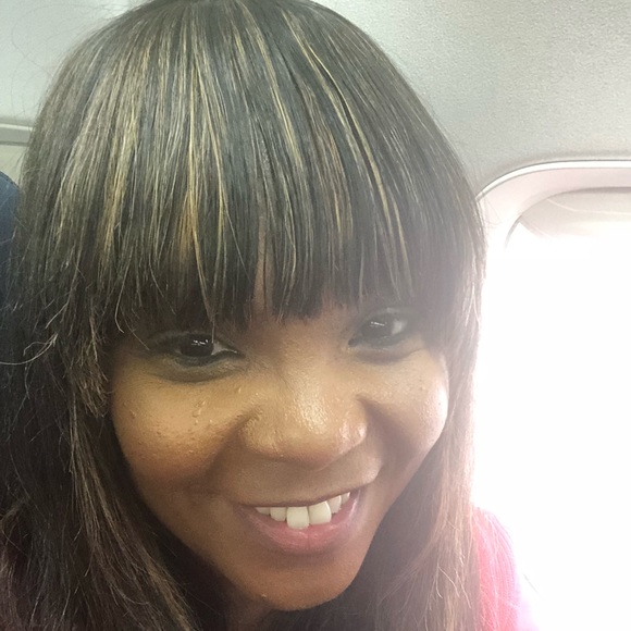 Meet your Posher, Monique - Picture 1 of 1